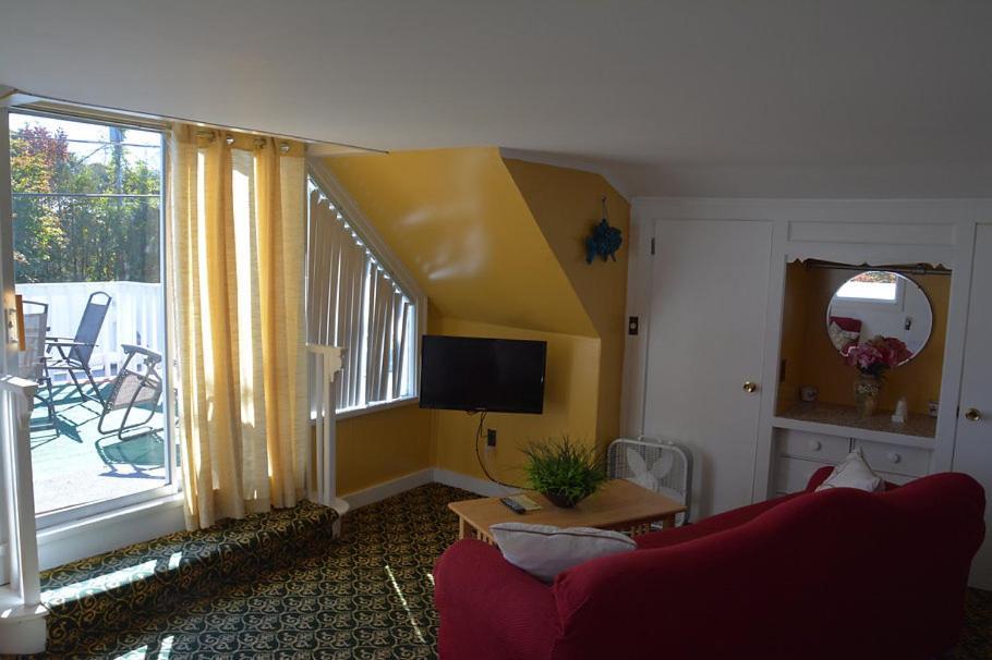 Betty Doon Hotel โอกันควิท ภายนอก รูปภาพ
